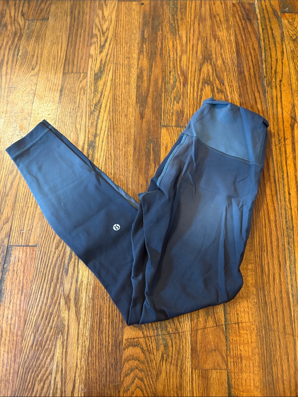 🎉Like New! Lululemon Gray Ombré Leggings!